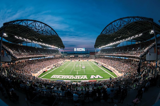 深圳男篮聘请澳大利亚教练凯利任2025-2026赛季主教练，阵容以本土核心为主，阵容实力强劲。